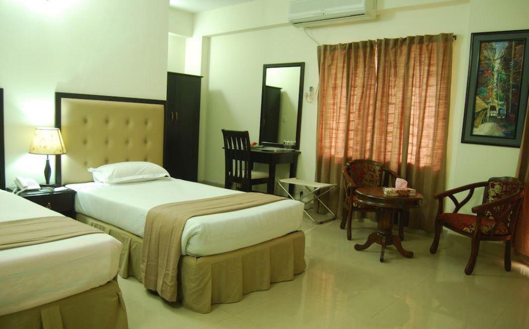 Ambassador Residency Otel Chittagong Dış mekan fotoğraf